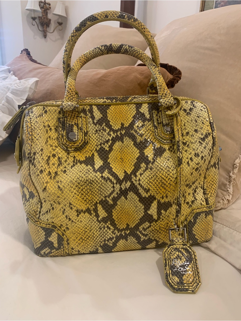 Alice and Olivia Yellow Snake-Print Top-Handle Women s Bag